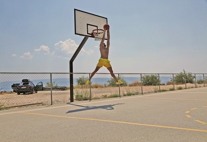 Entraînez-vous au basket avec un panier à installer chez vous !