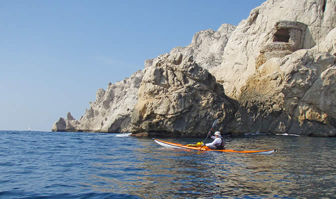 Le kayak de mer, le sport et la découverte