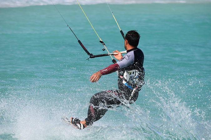 Les bonnes raisons de se mettre au Kitesurf