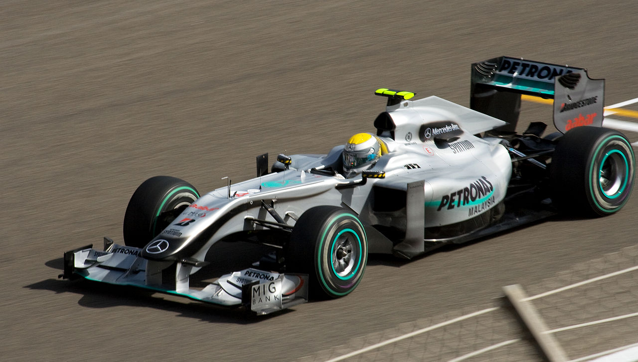 Nico Rosberg champion du monde 2016 et jeune retraité