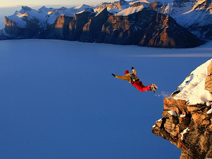 Le base jump : un sport extrême aérien pour les amateurs de sensation forte